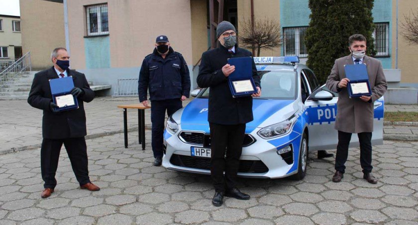 Komenda wzbogaciła się o nowy wóz