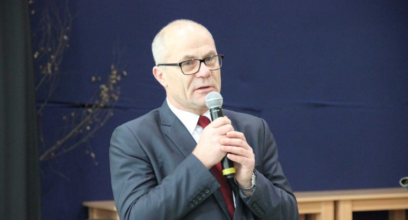 Chcieli Mercedesa, ale dostali tylko Skodę. Grunt, że jeździ