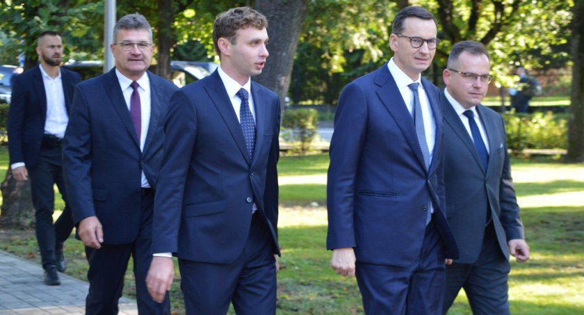 Pierwszy raz w historii premier odwiedził Złoczew