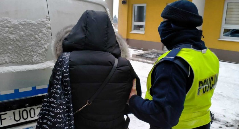 Oszuści zatrzymani. Usłyszeli ponad 60 zarzutów