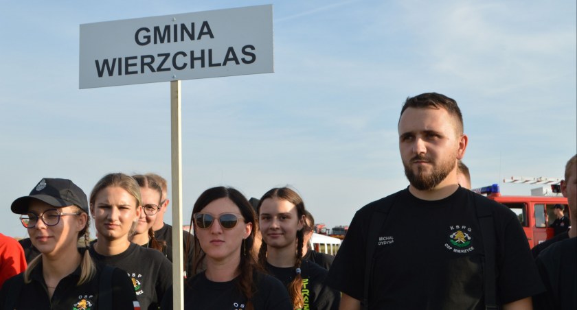 Porównajcie WYNIKI powiatowych zawodów sportowo - pożarniczych w Komornikach 