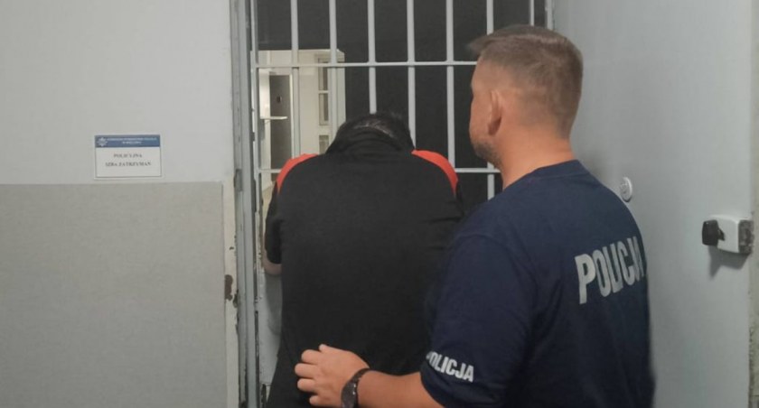 Mundurowi interweniowali w sprawie potencjalnego samobójcy. Znaleźli u niego znaczną ilość narkotyków!