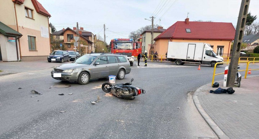Z obrażeniami nogi trafił do szpitala