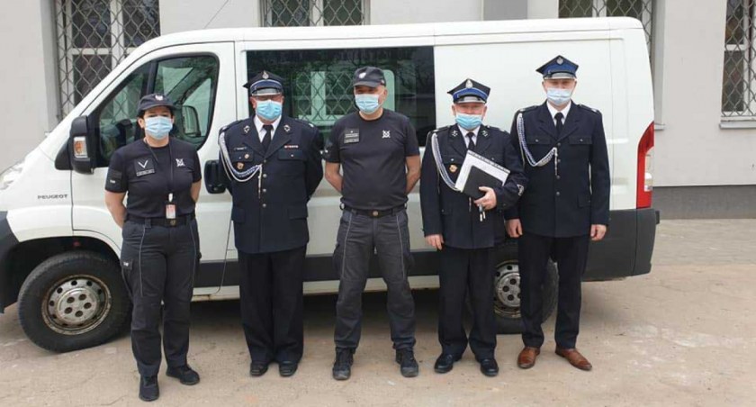 Prezent od zakładu karnego 