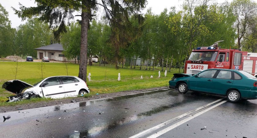 61-latek spowodował czołówkę
