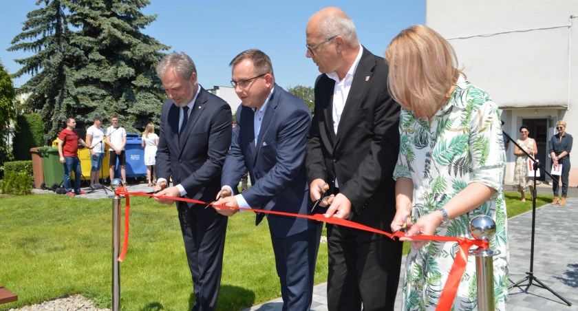 Mają nowoczesną ekopracownię pod chmurką 
