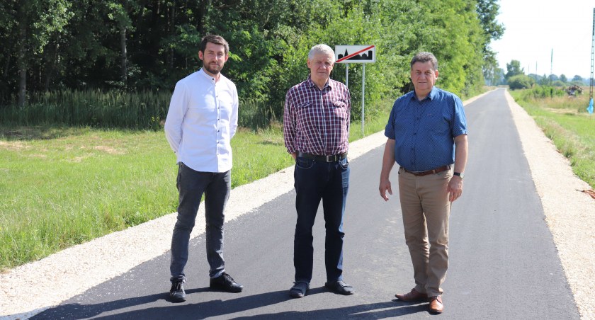 Poprawiają stan dróg gminnych