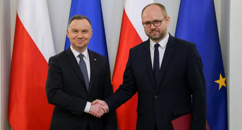 Andrzej Duda znów w Wieluniu. Tym razem zwiedzi mleczarnię