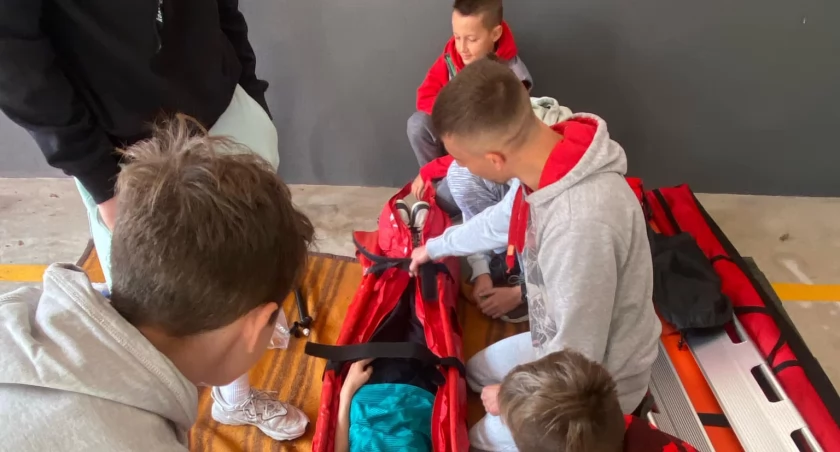 O młody narybek trzeba dbać - szkolenia strażaków z Wielunia
