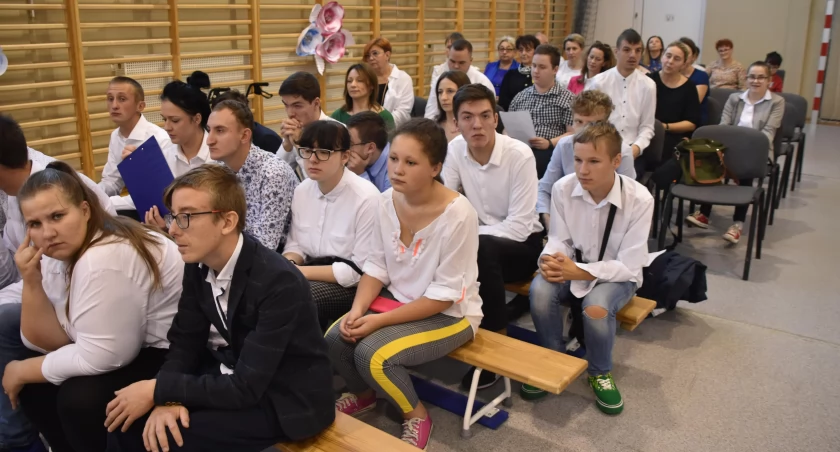 Dzień Edukacji Narodowej w Specjalnym Ośrodku Szkolno-Wychowawczym w Gromadzicach - placówka bardziej dostępna