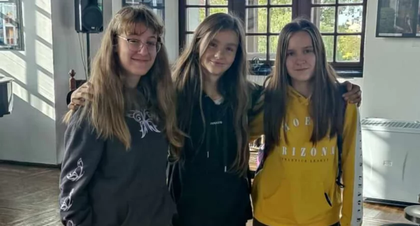 Uczniowie z Okalewa i Skrzynna z wizytą w Piotrkowie Trybunalskim 