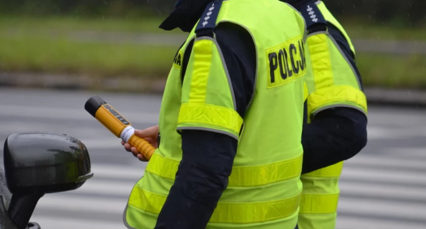 Dwaj pijani bracia. Na zmianę kierowali Fiatem