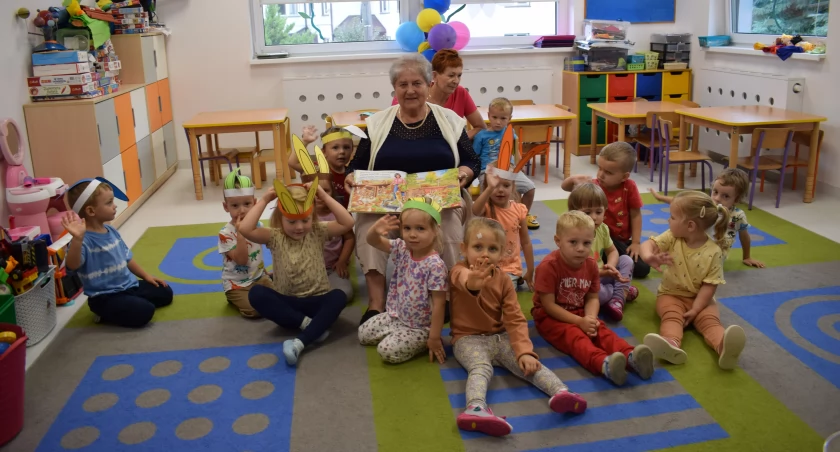 Gminna Biblioteka Publiczna w Osjakowie – zaprzyjaźniają dzieci z książkami 