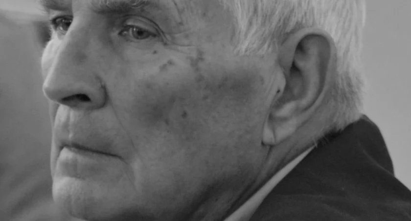 Radny nie żyje. Miał 77 lat