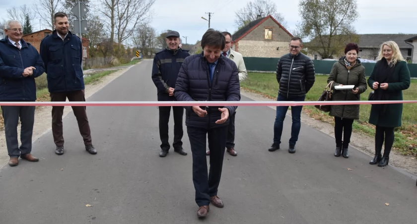 Kuźnica Ługowska - droga po remoncie oficjalnie oddana do użytku 