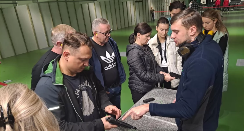 Mikołajkowy Turniej Strzelecki dla młodzieży ze szkół ponadpodstawowych