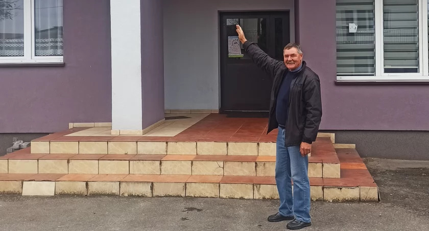 Konserwacja dachu w remizie OSP Skrzynno - już po malowaniu 