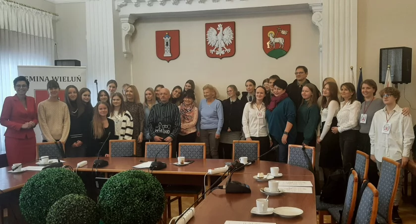 Wolontariusze z Wielunia – ratusz podziękował im za pracę
