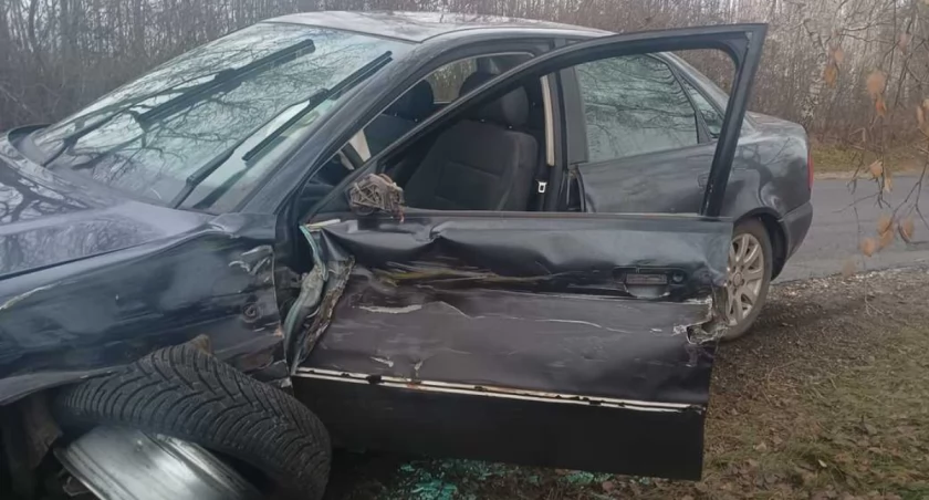 Pijany 70-latek wjechał pod TIR-a – takie sceny w Ożegowie