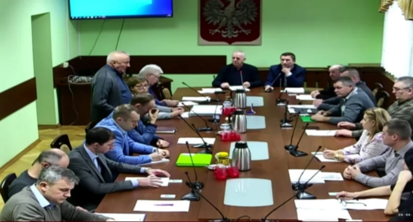 Niedoszły sołtys Ostrówka protestuje - ma zastrzeżenia do wyborów 