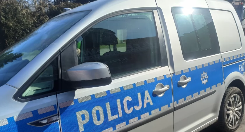 Sprawcy kolizji poszukiwani – wieruszowscy policjanci proszą o informacje