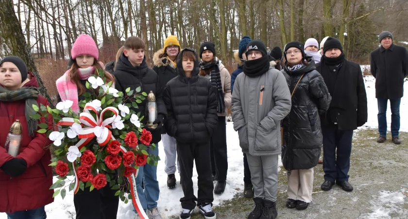 Obchody 161. rocznicy powstania styczniowego - Wieluń pamięta o bohaterach 