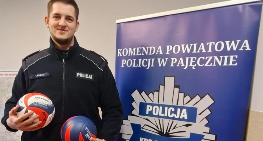 Policjanci z Pajęczna grają z WOŚP – do wylicytowania kawa z komendantem