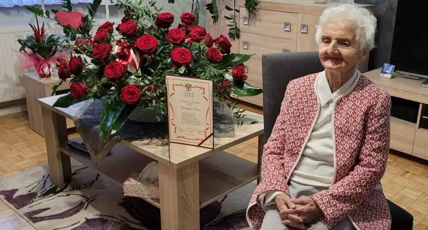 Piękny jubileusz mieszkanki Mieleszyna - świętowała 102. urodziny! 