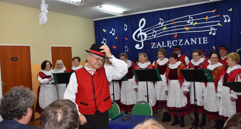 W Załęczu Wielkim odbyła się promocja śpiewnika - by ocalić pieśni od zapomnienia