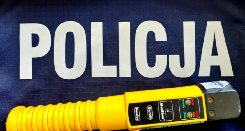 Pijany motorowerzysta na drodze - kierowcą był... 16-latek