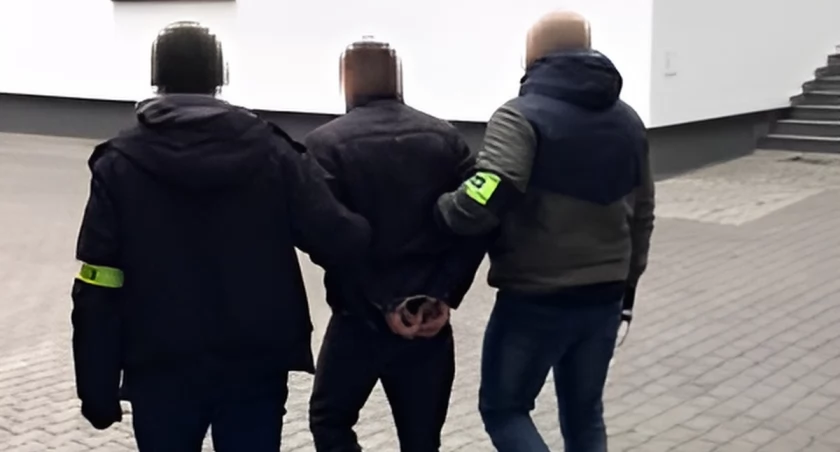 Miłośnik przyrody ukradł z lasu fotopułapkę - tłumaczył, że chce... obserwować zwierzęta