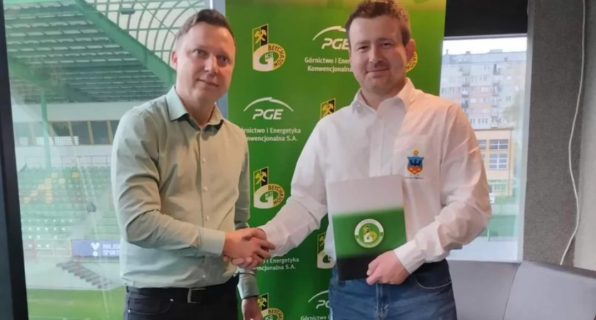 Zawisza Pajęczno zaczyna współpracę z GKS - em Bełchatów.
