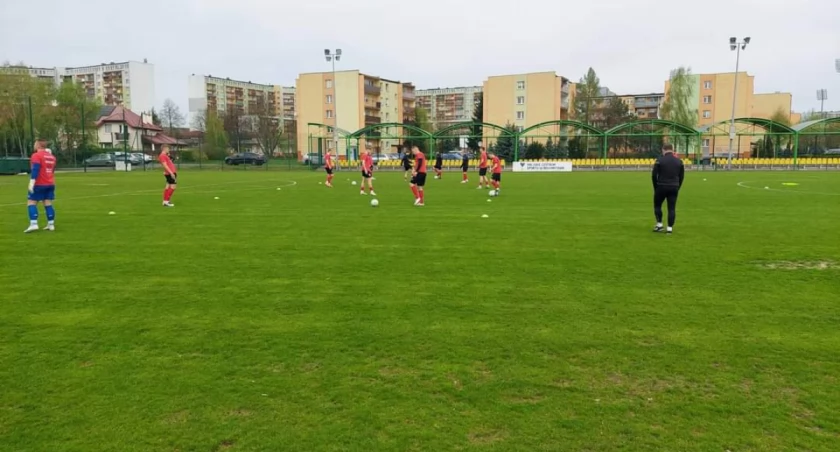 Porażka WKS - u 1957 Wieluń w Bełchatowie.