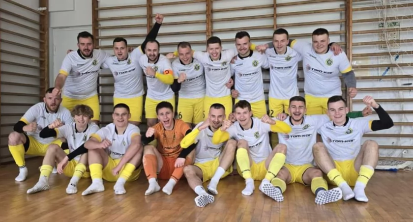 GKS Siemkowice podejmuje lidera. Mecz w niedzielę.