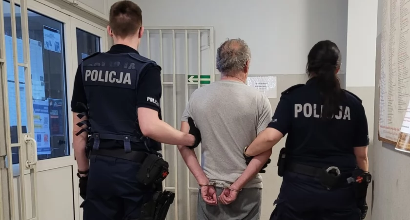 Pijany 59-latek wiózł 7-letnią wnuczkę przez Wielgie – został zatrzymany po policyjnym pościgu
