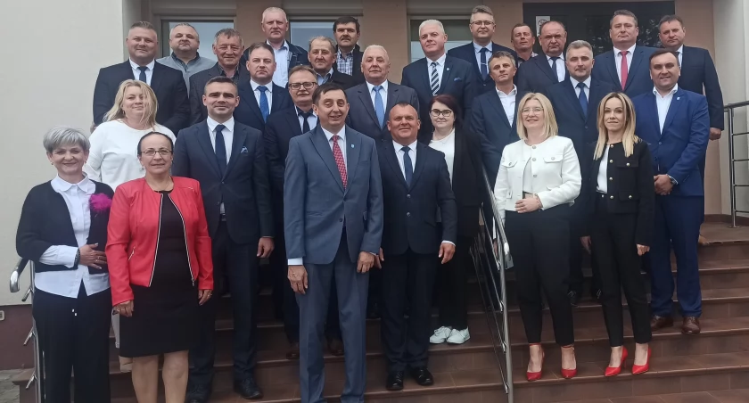 Leszek Gierczyk oraz radni gminy Wierzchlas złożyli ślubowanie
