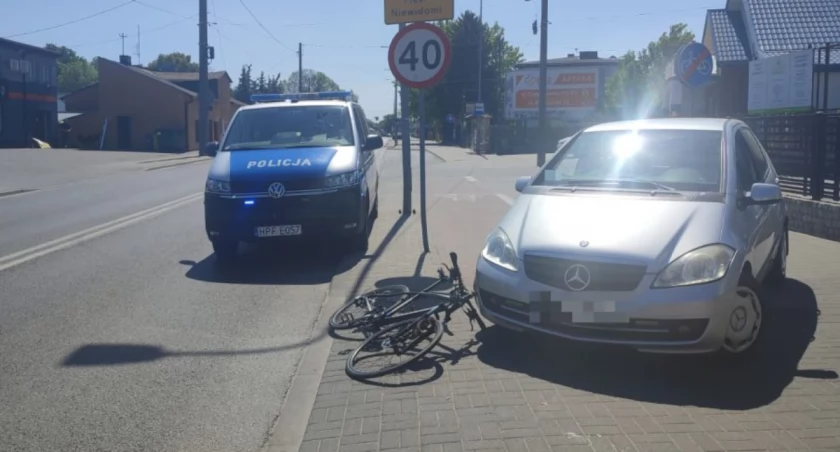 Niebezpiecznie na drogach - dwa wypadki z udziałem rowerzystów 