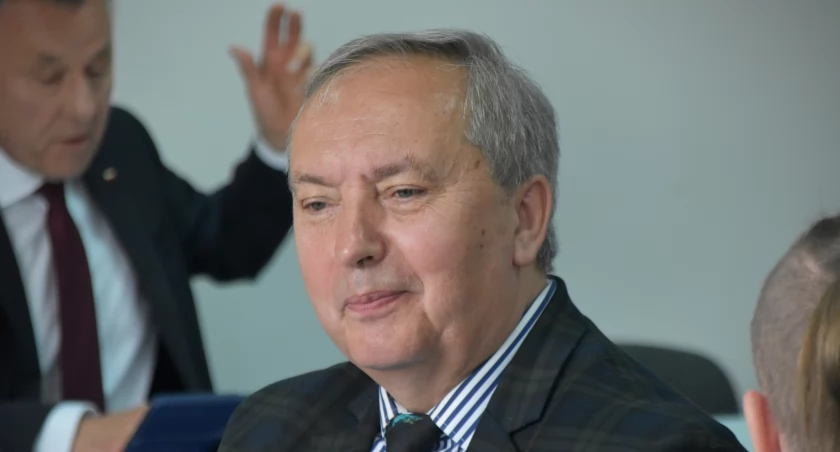 PiS wziął wszystko. Paweł Sikora starostą pajęczańskim