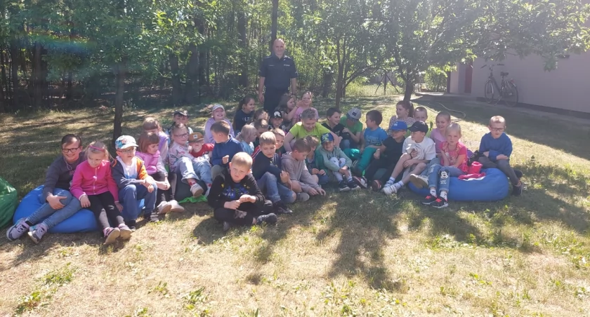 O bezpieczeństwie z uczniami - policja informowała, jak wypoczywać nad wodą