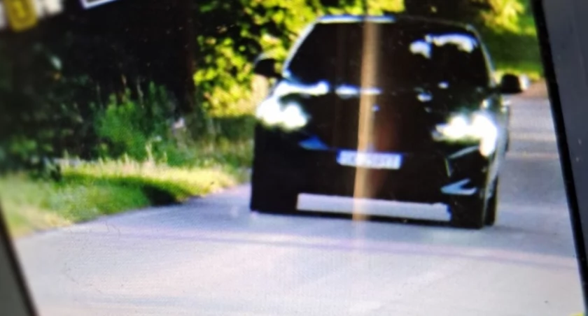 Pirat drogowy w bmw - mężczyzna gnał blisko 150 km/h w obszarze zabudowanym!