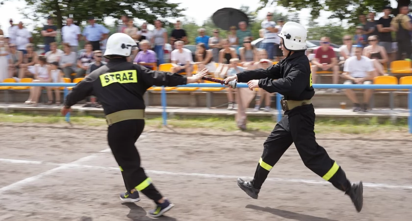 Zawody sportowo-pożarnicze gmin Ostrówek i Czarnożyły - foto