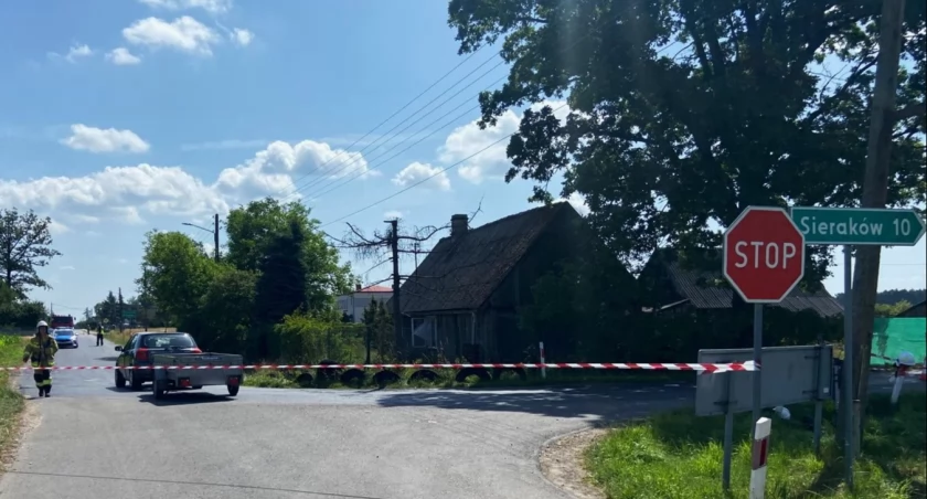 Nie żyje nastoletni rowerzysta potrącony przez osobówkę