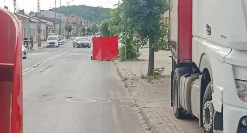 Śmiertelny Wypadek w Działoszynie: oficjalna wersja policji