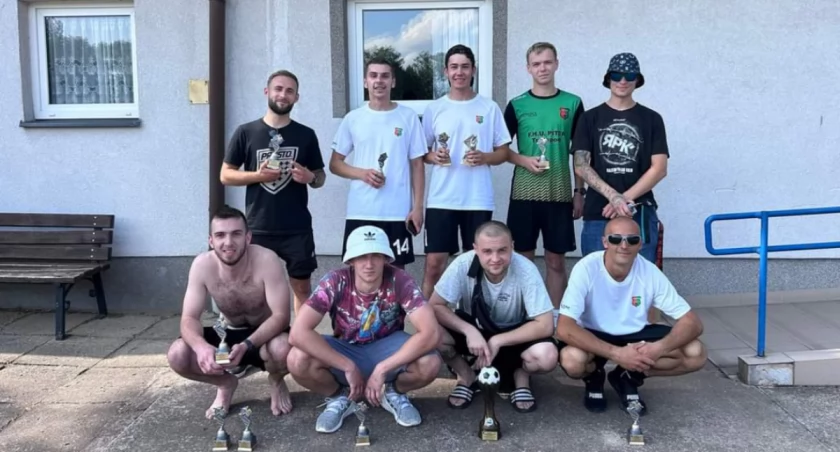 Orion Olewin z Pucharem Burmistrza Wielunia 