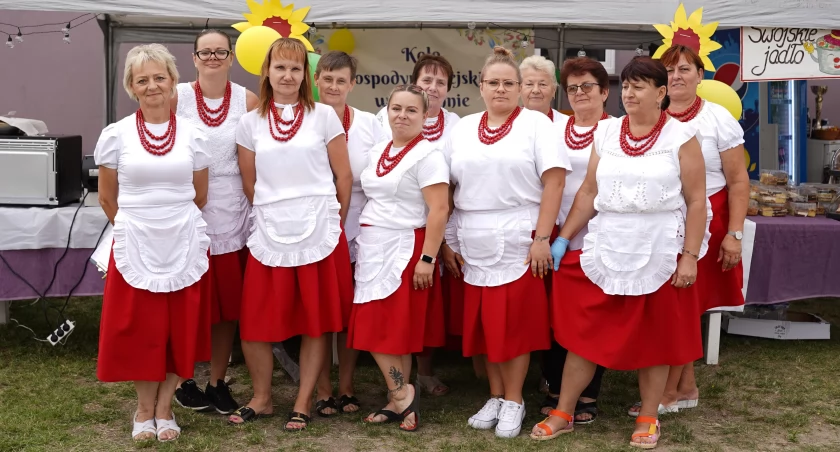 Piknik rodzinny w Skrzynnie - zdjęcia i film