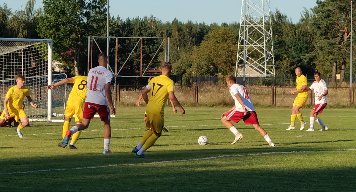 Warta Działoszyn na inaugurację u siebie zagrała z rezerwami ŁKS-u Łódź
