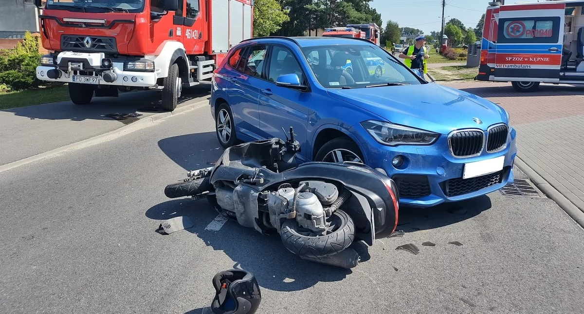 Groźna kolizja z udziałem motocyklisty w Osinach: 63-latka z BMW ukarana przez policję