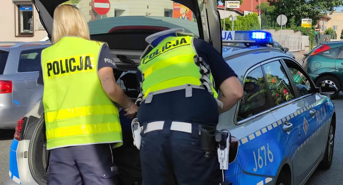 Wypadek na ul. Kościuszki. Ranny, z obrażeniami ciała, trafił do szpitala 