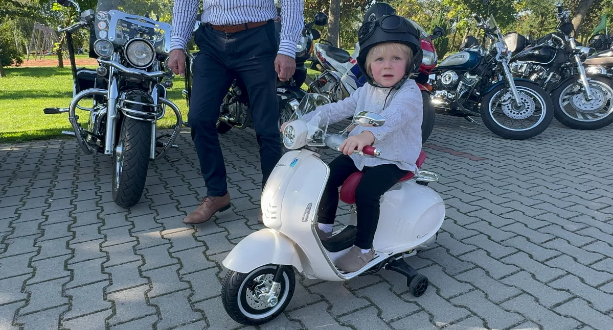 Na zakończenie sezonu motocyklowego w Białej pod Wieluniem przyjechał nawet 2-latek