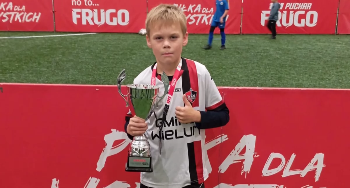 Jakub Włodarczyk wicemistrzem finałów wojewódzkich Turnieju Gry 1x1 Pucharu Frugo
